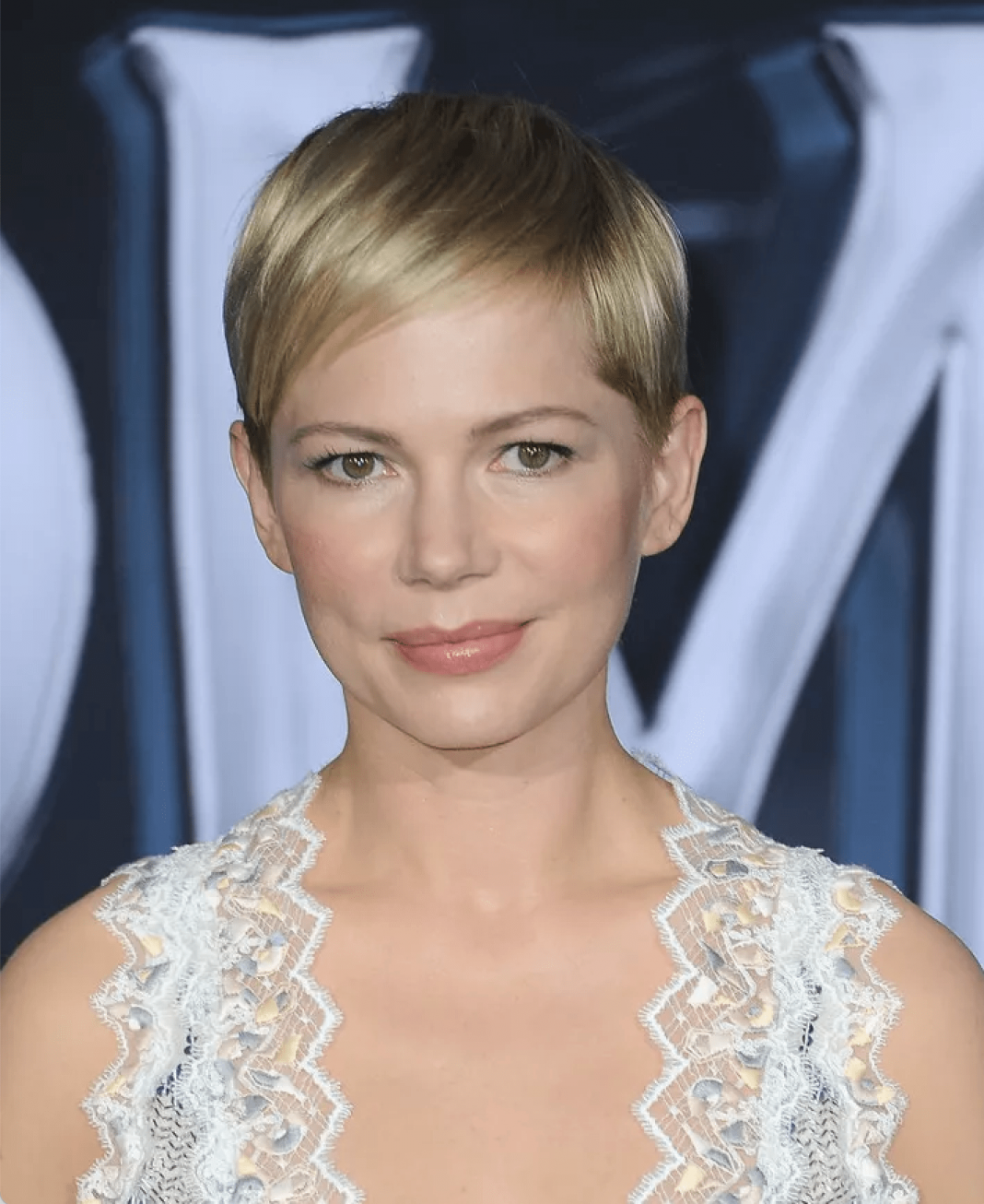 Super süße Looks mit kurzen Frisuren für runde Gesichter