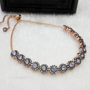 Elmaz Montür Asansörlü Gümüş Bileklik