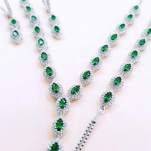 925 Ayar Yeşil Zümrüt Gümüş Set