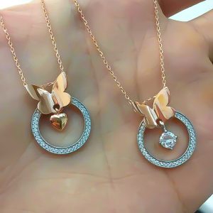 Kelebek Motif Tektaş ve Kalp Kolye