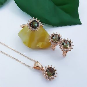 Elmas Montür Zultanit Taşlı Gümüş Set